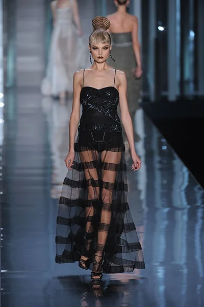 Look 39